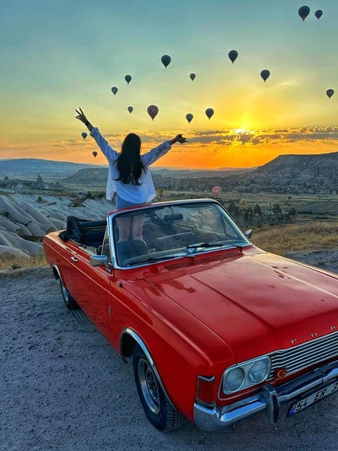 Sunset Classic Car Tour in Cappadocia - clicktoguide