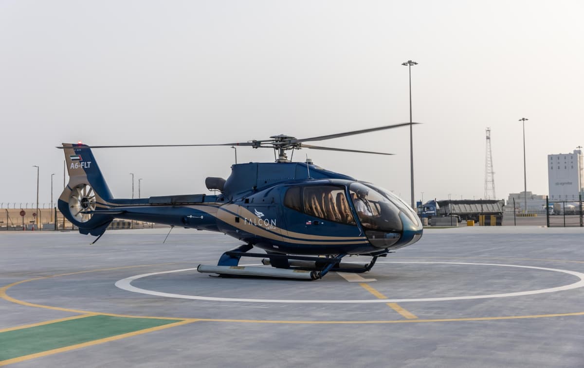Sharing Helicopter Tour in Abu Dhabi - clicktoguide