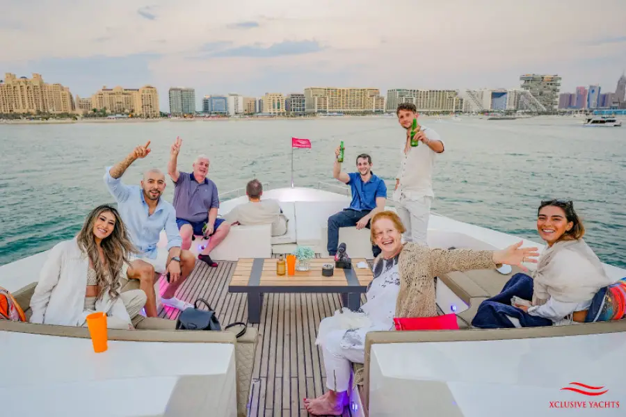 Superyacht Experience - Enjoying Guests