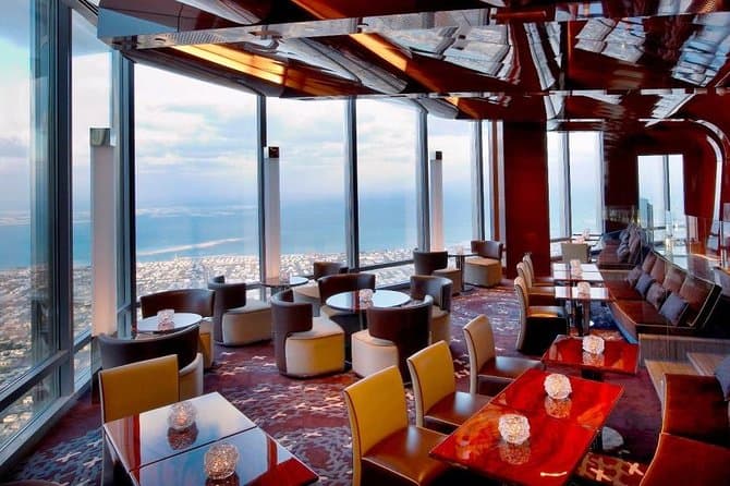 Burj Khalifa 124 Floor Cafe View
