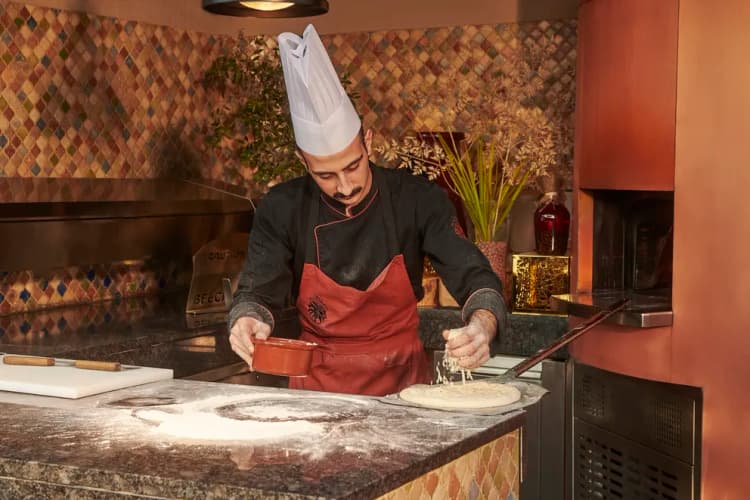 Al Hadheerah - Chef