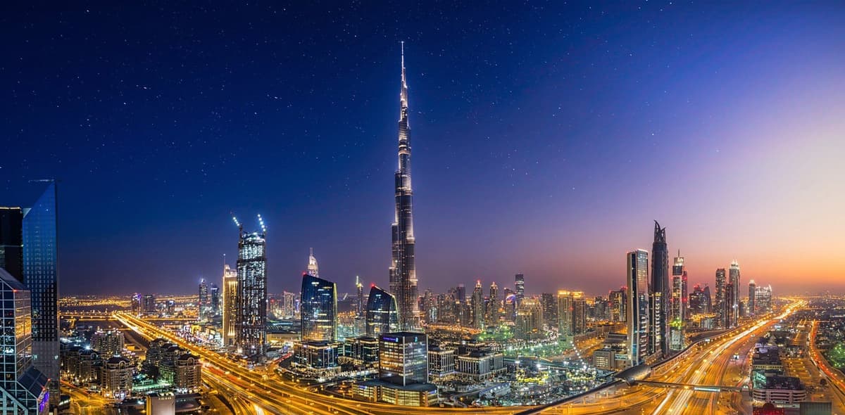 Burj Khalifa + Sky View Observatory - Prime Time - clicktoguide